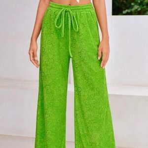 Women's Shein Green Bright Vacation Flower Towel Wide Leg Pants Medium